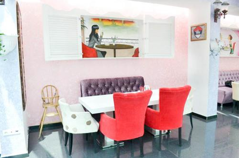 Photograph of La Vita Café 