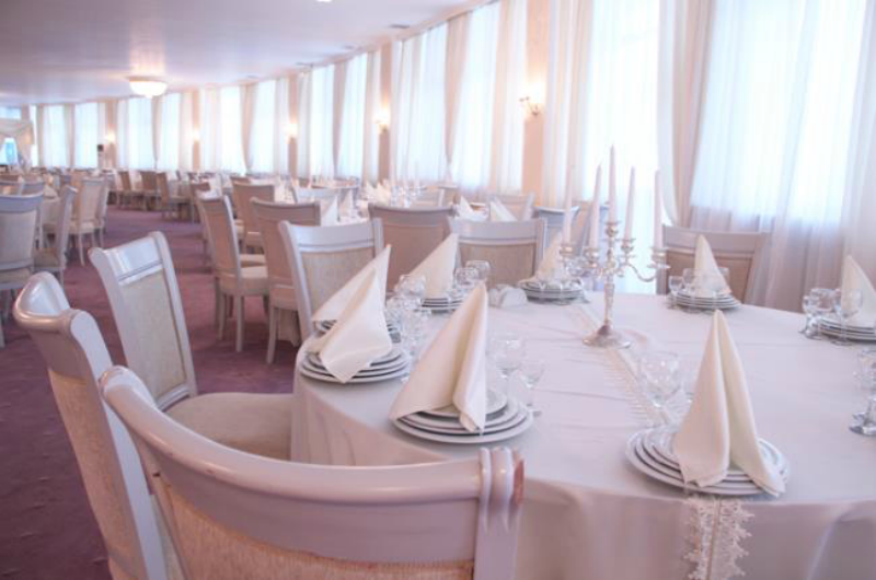 Photograph 2 of Yacht Club