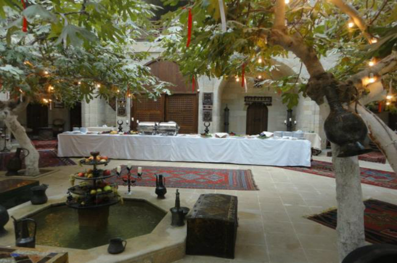 Фотография 2 заведения «Mugam Club»