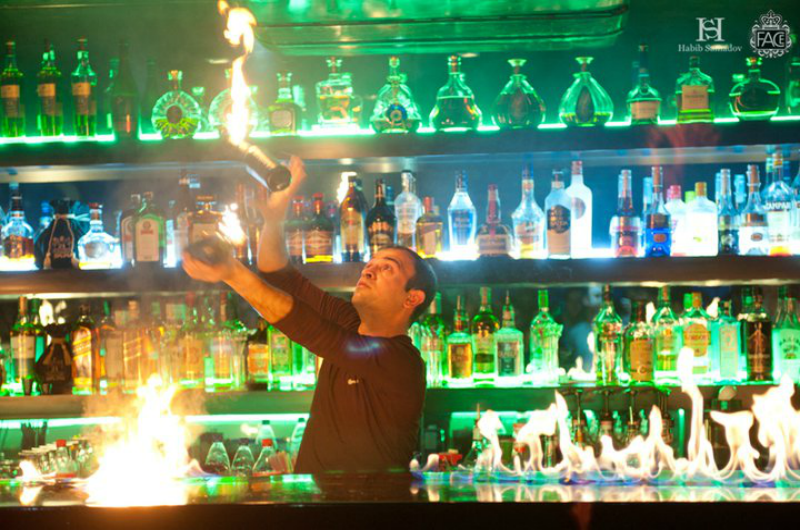 Face Club məkanının şəkli