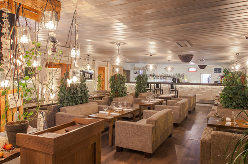 Фотография 2 заведения « 150 Bar & Grill»