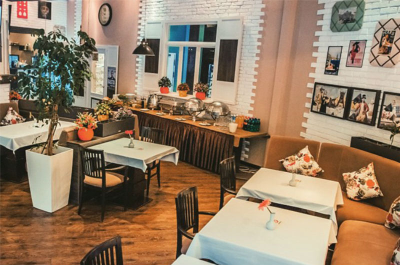 Photograph of Cafe Plaza 