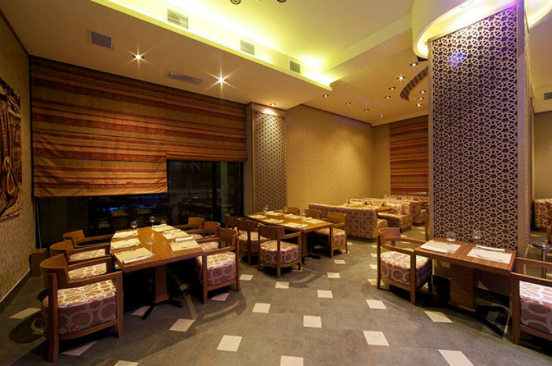 Фотография 2 заведения «Avaz Dining & Lounge»