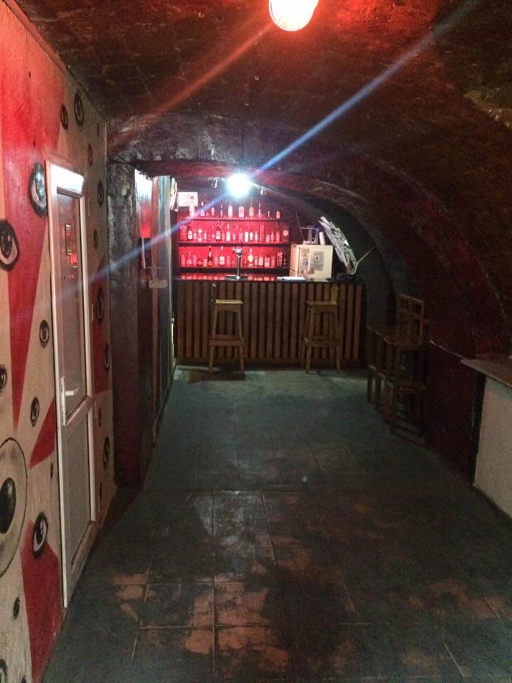 Фотография 2 заведения «1984 Pub & Lounge »