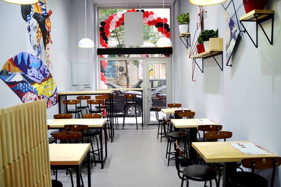 Фотография 1 заведения «Yoshi Sushi»